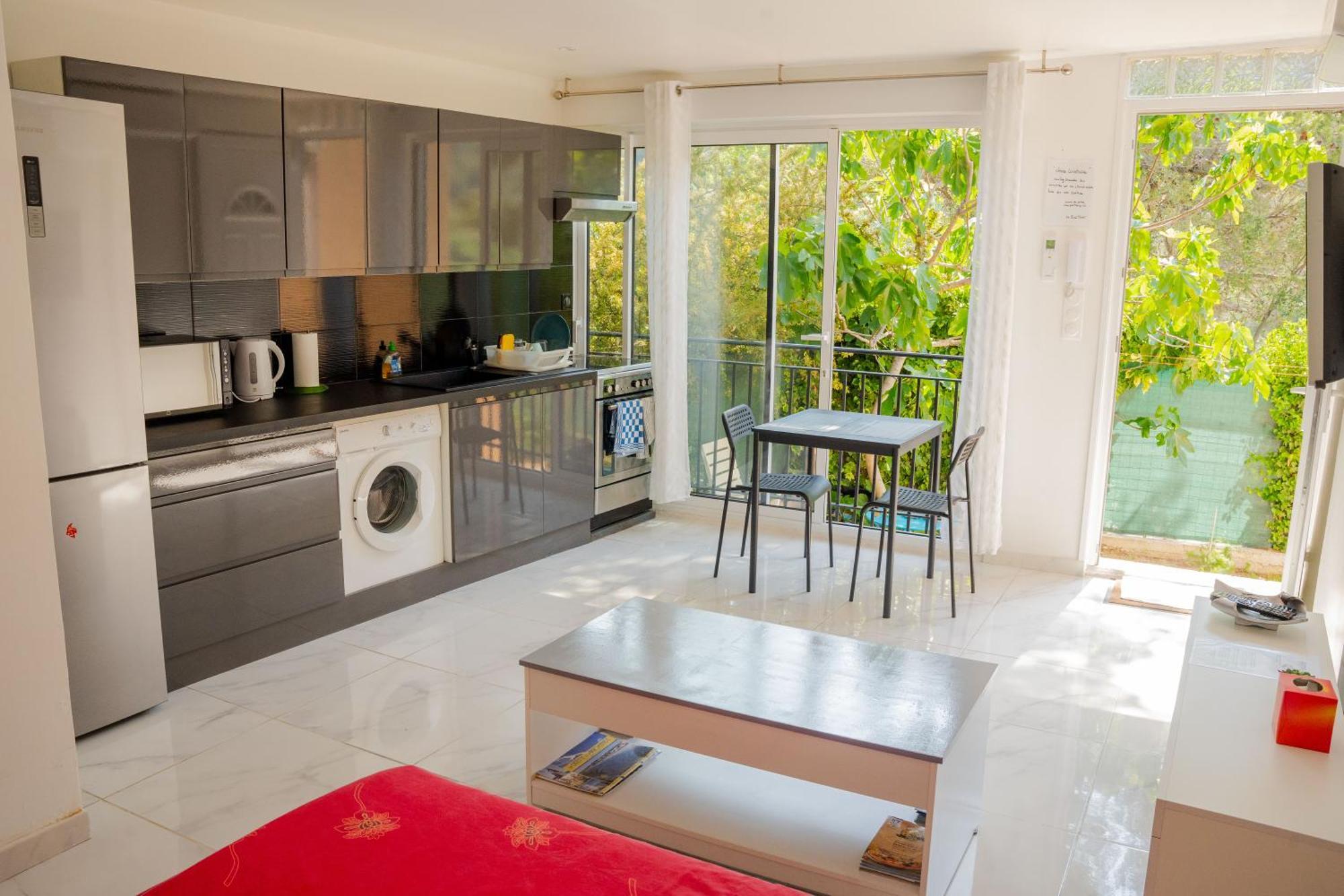 La Turbie, Charmant Logement. 외부 사진